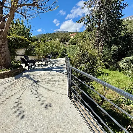 A Casa Corbaia 40 M2, Jardin Prive, Parking, Proche Centre Et 40 M2, Private Garden Parking Near Town Center And Sea Port And Airport Apartamento *