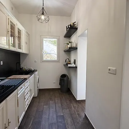 A Casa Corbaia 40 M2, Jardin Prive, Parking, Proche Centre Et 40 M2, Private Garden Parking Near Town Center And Sea Port And Airport Lägenhet *